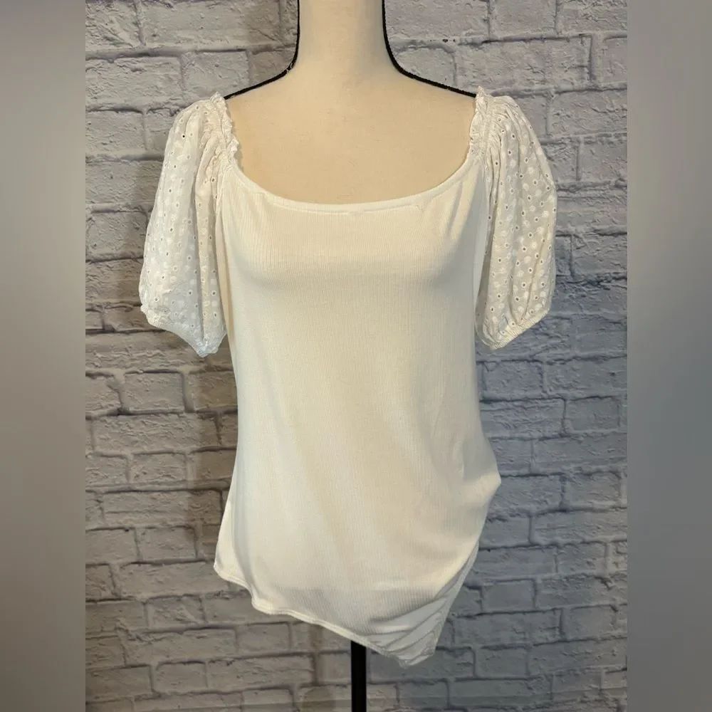 ARULA White Eyelet Sleeve Blouse